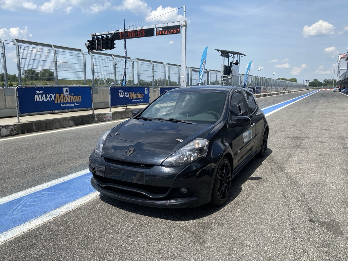 Class podium with the Clio 3 RS